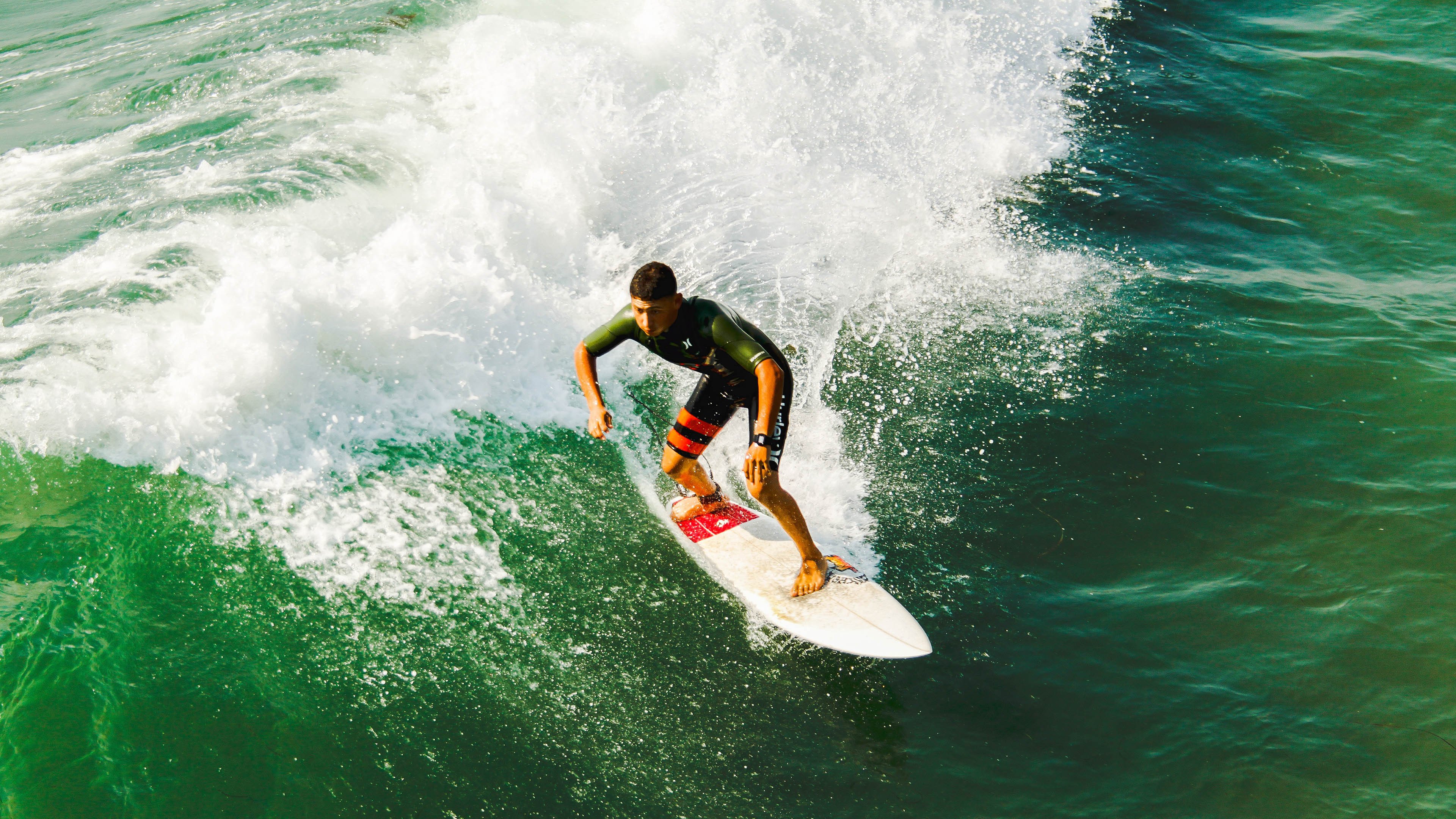 米兰体育·「中国」官方网站-体育新闻中心记者实地连线，央视体育新闻记者